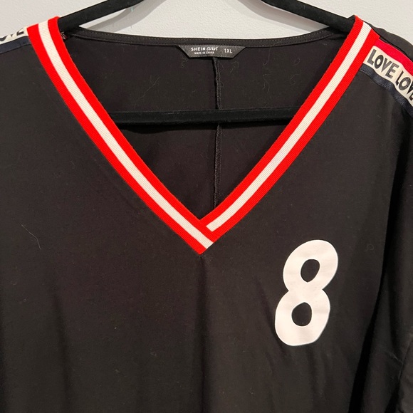 Long black dress 🖤 - Picture 5 of 7